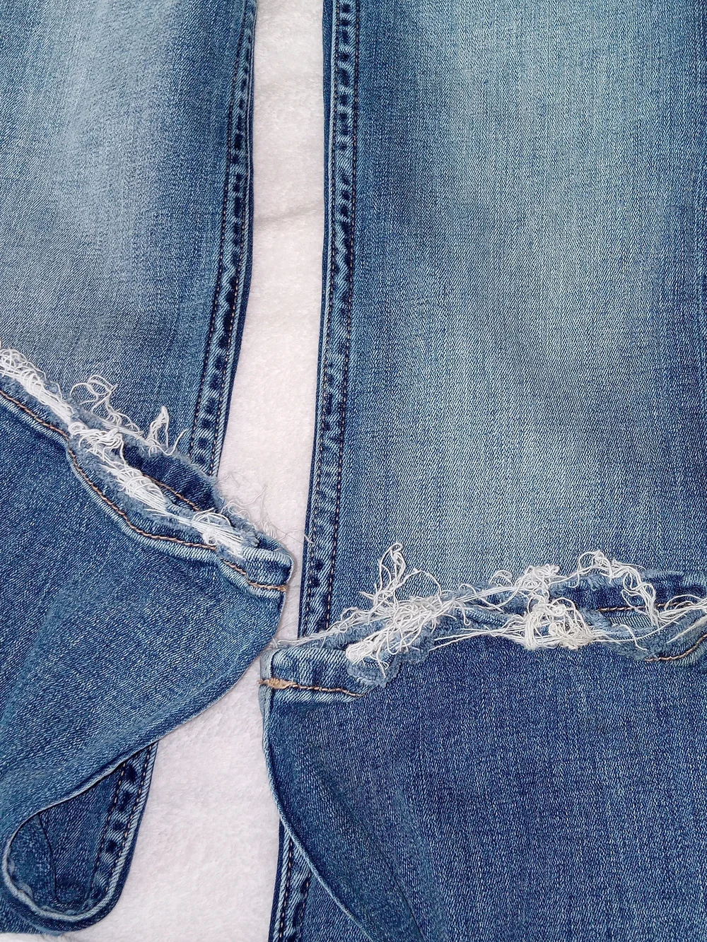 BKE Jeans Women 24x29 Blue Stella Low Rise Slim Fit Bootcut Distressed Western
